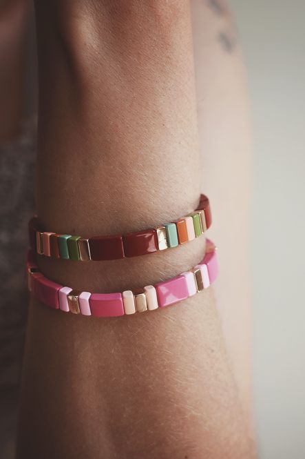 Hovedbilde Rosa - Emaljert armbånd 19 cm