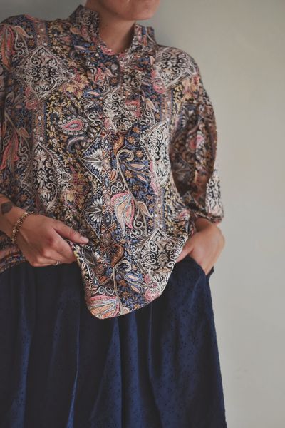 Bilde av Sort - Evig Bluse 