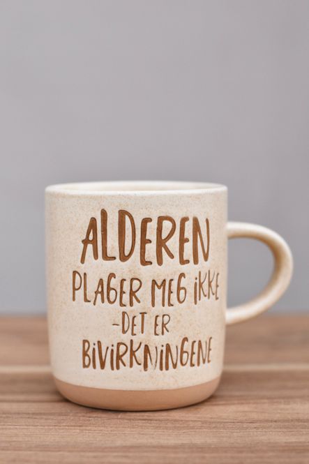 Hovedbilde «Bivirkningene» Krus