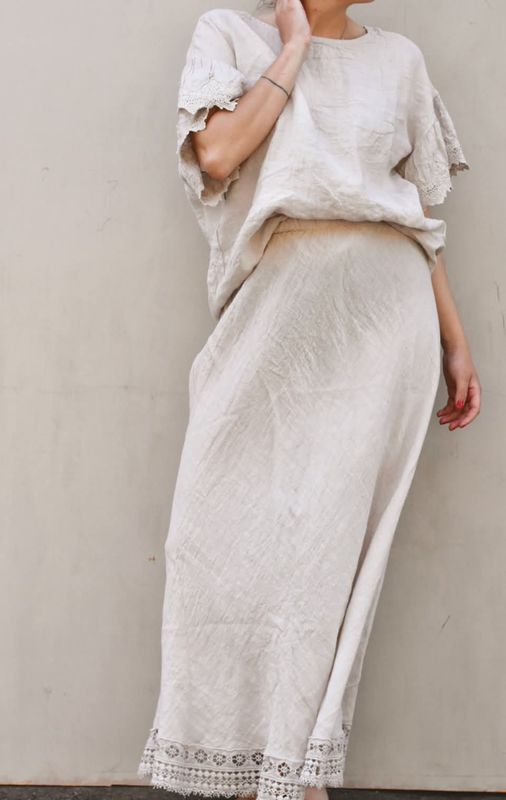 Beige - Paola Skjørt m/blondekant