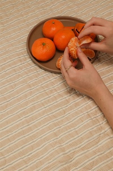 Hovedbilde Stripet beige - Quilt Pledd