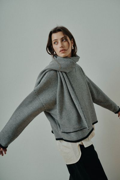 Hovedbilde Black/White - Aya Skjerf