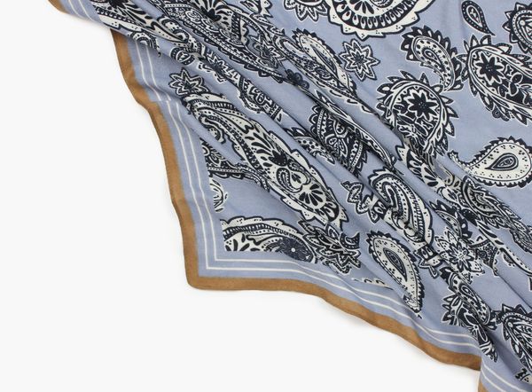 Hovedbilde Lysblå - Herringbone Skjerf ...